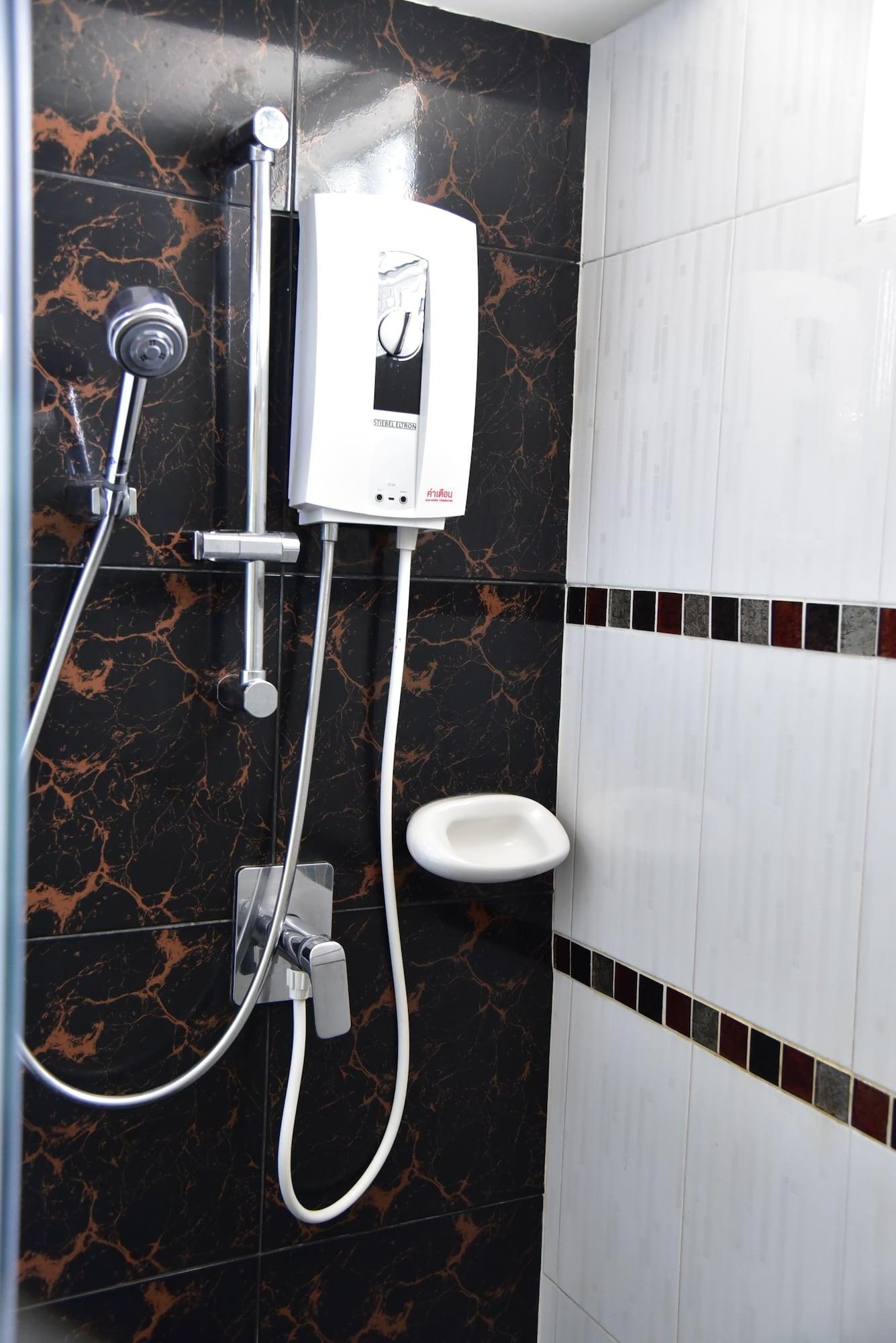 Grand Pink Hotel Hatyai Hat Yai Ngoại thất bức ảnh
