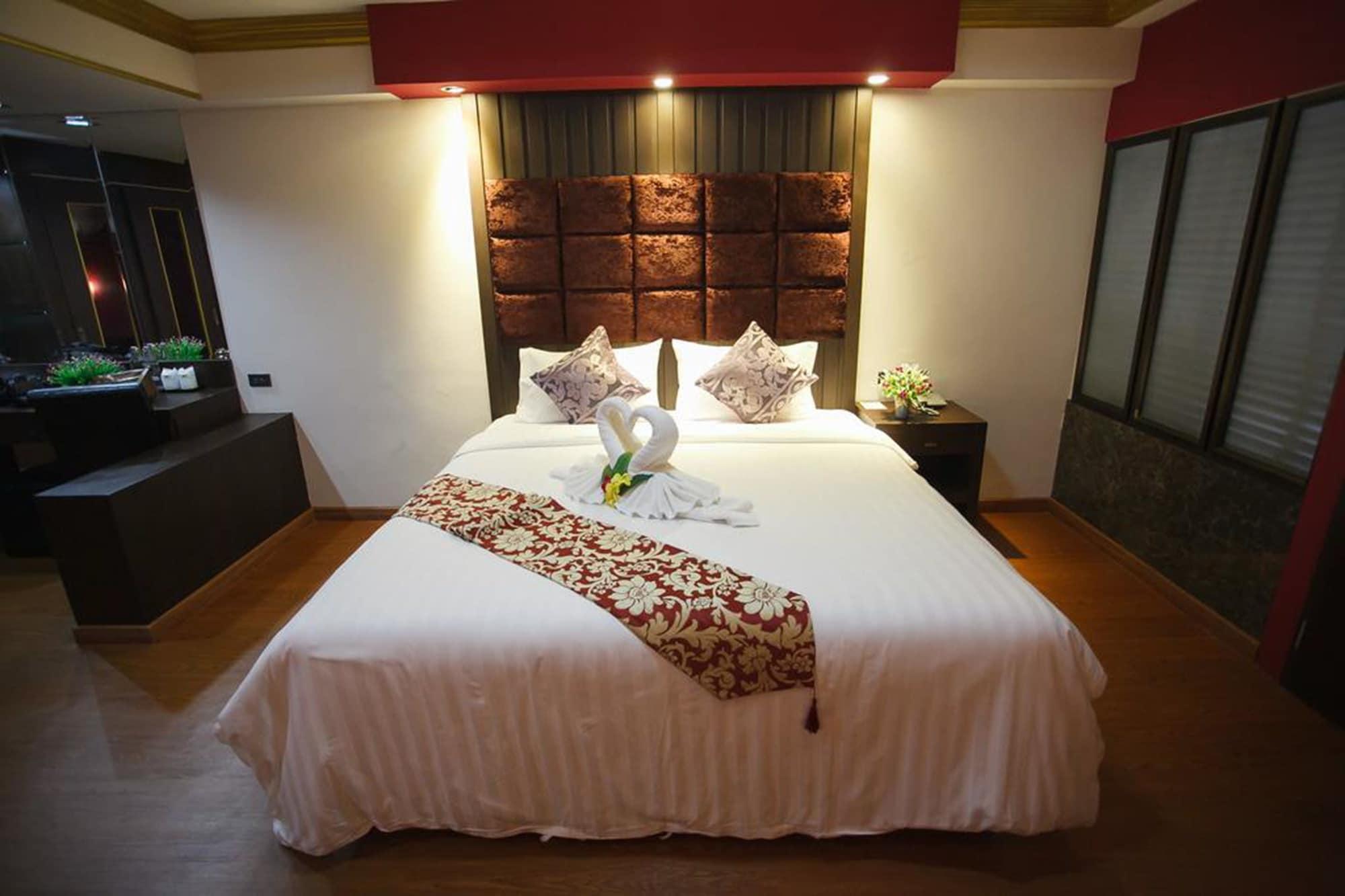 Grand Pink Hotel Hatyai Hat Yai Ngoại thất bức ảnh