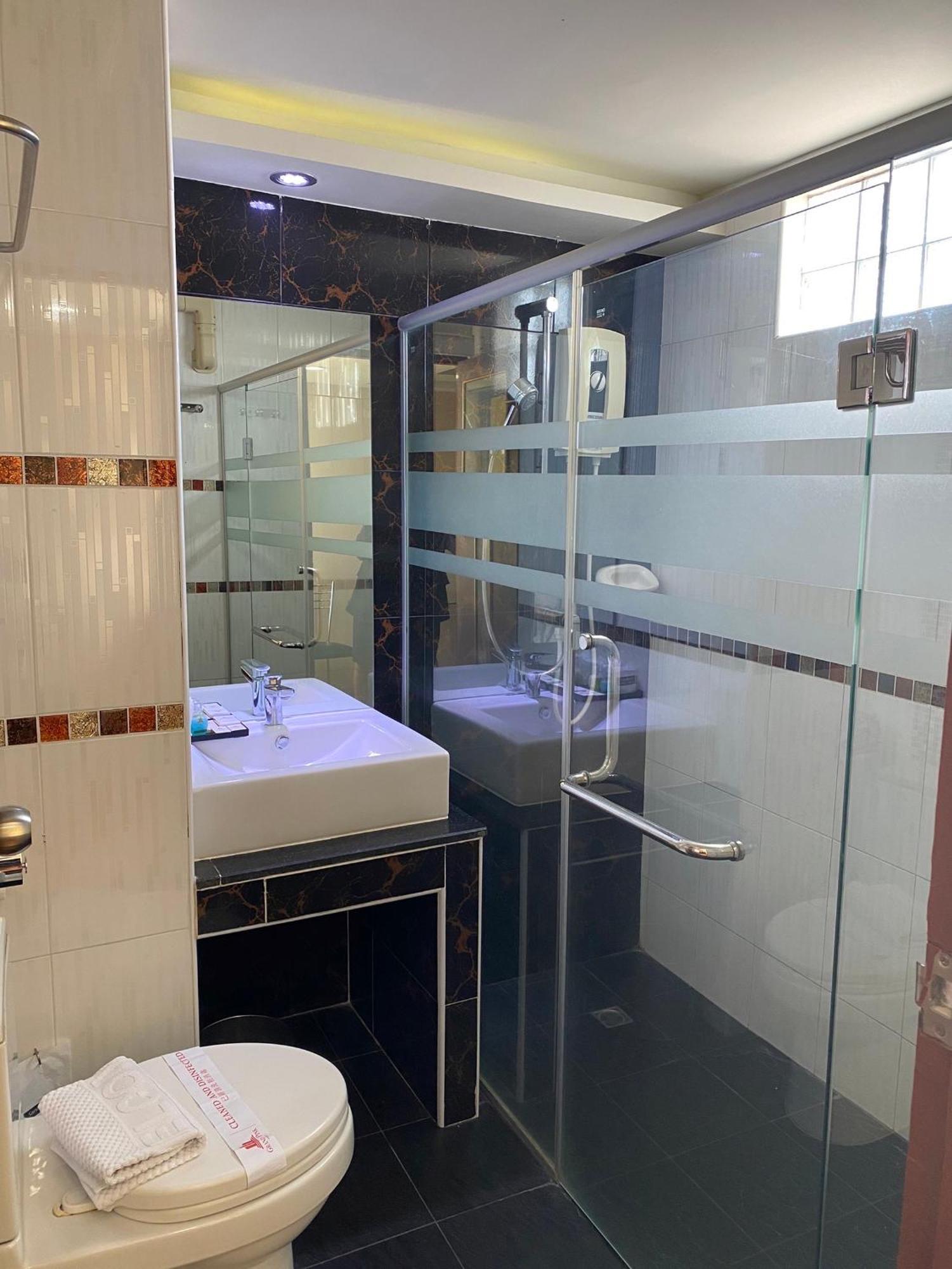 Grand Pink Hotel Hatyai Hat Yai Ngoại thất bức ảnh