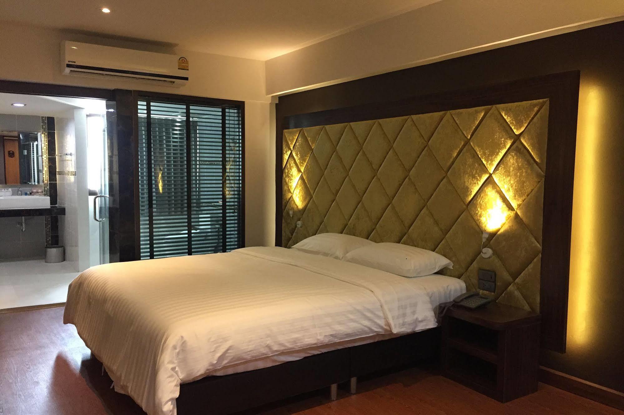 Grand Pink Hotel Hatyai Hat Yai Ngoại thất bức ảnh