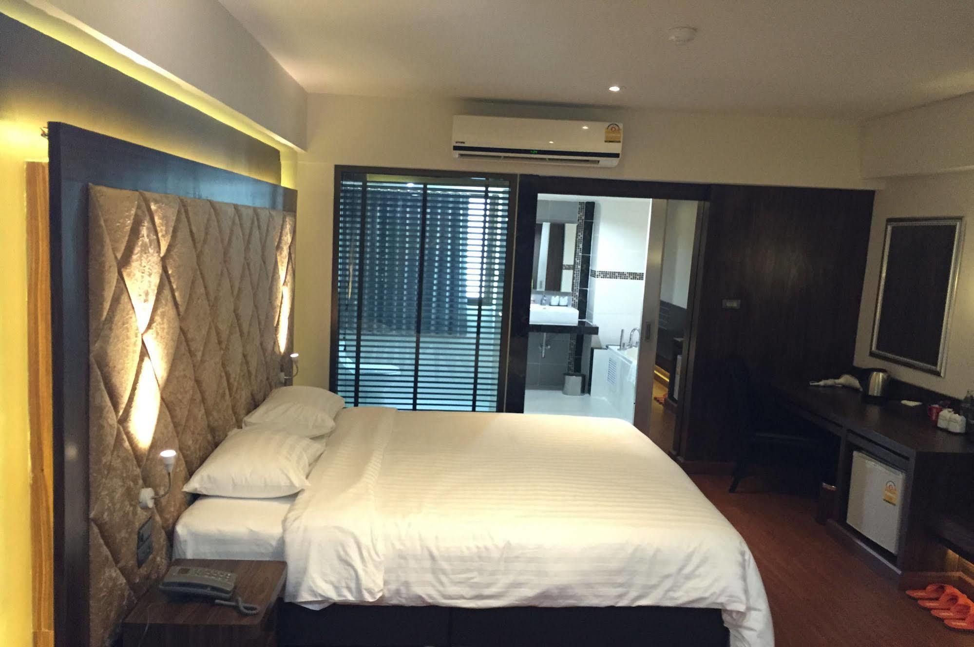 Grand Pink Hotel Hatyai Hat Yai Ngoại thất bức ảnh
